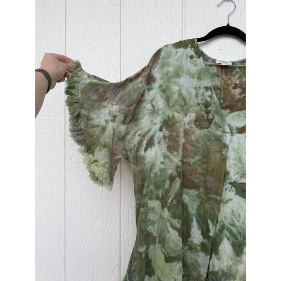 Umgee USA Tie-Dye Fringe Sleeve Tunic Top Large - Picture 2 of 3